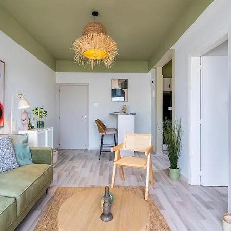 Apartment Dune - 1 Bedroom Retreat W Balcony In Mackenzie *