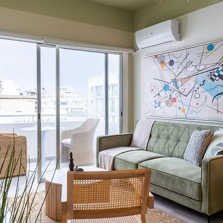 Dune - 1 Bedroom Retreat W Balcony In Mackenzie Apartment